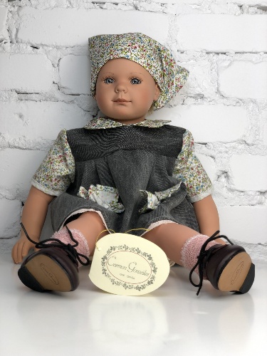 Коллекционная кукла "Андреа", 60 см, арт. 45036