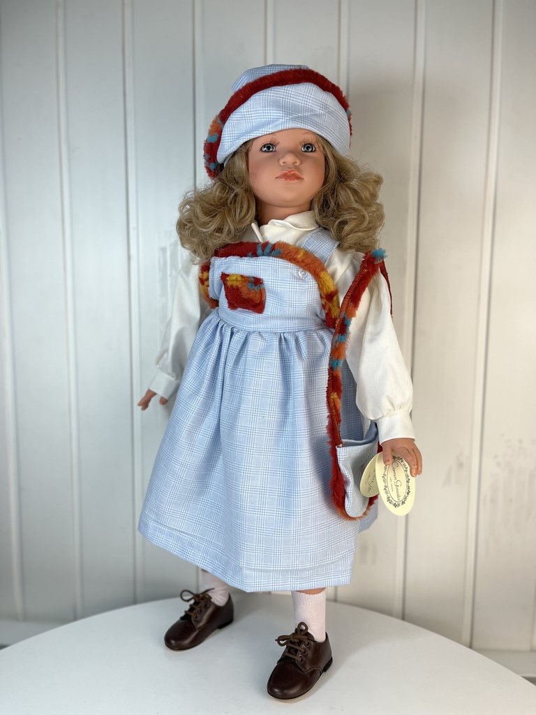 Коллекционная кукла "Кэрол", 70 см, арт. 5026