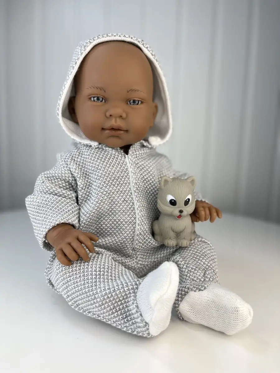 Пупс Марина(темнокожая), в сером трикотажном комбинезоне, 47 см, арт. 46306